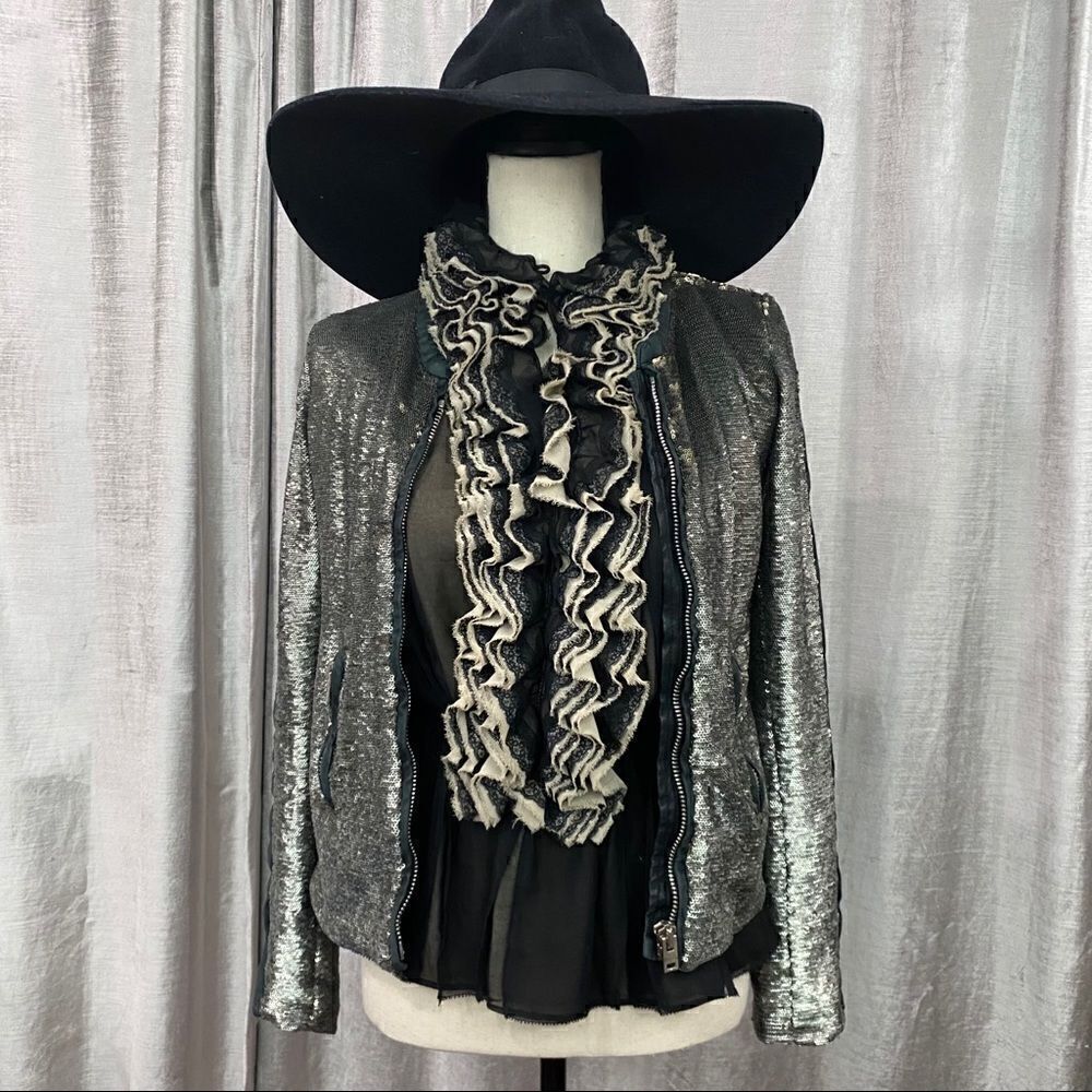 🌟 ROBERT RODRIGUEZ Ruffled Black & Cream Top - Picture 8 of 8